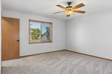 1523 Balinese Street Shakopee MN 55379