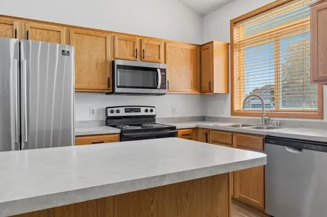 1523 Balinese Street Shakopee MN 55379
