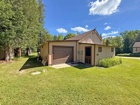 6231 72nd Street NE Remer MN 56672