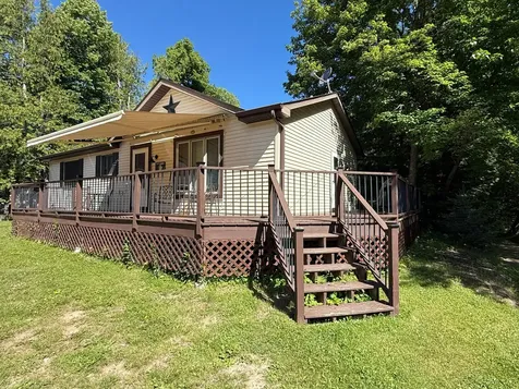 6231 72nd Street NE Remer MN 56672