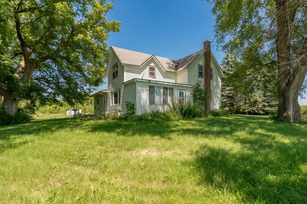 1360 190th Street E Jordan MN 55352