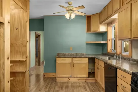 1257 7th Street E Saint Paul MN 55106