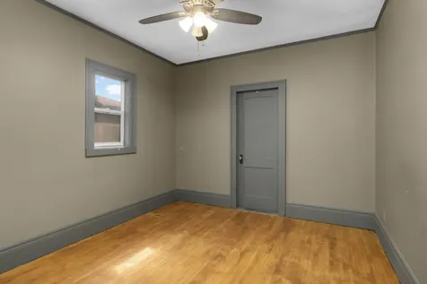 1257 7th Street E Saint Paul MN 55106