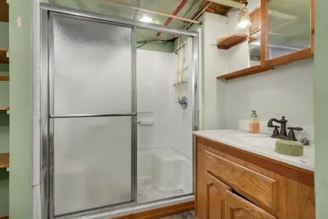 1257 7th Street E Saint Paul MN 55106