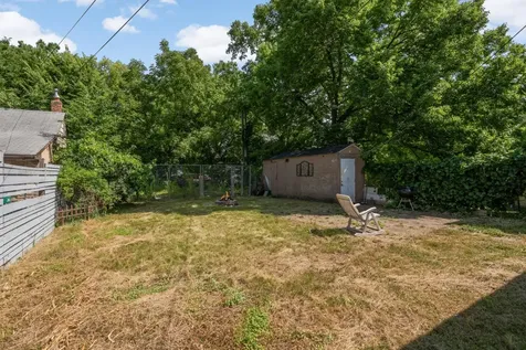 1257 7th Street E Saint Paul MN 55106