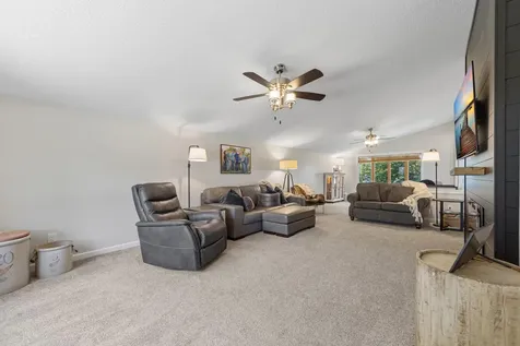 46541 Cape Horn Road Cleveland MN 56017
