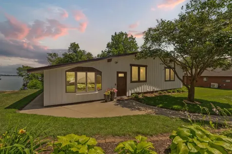 46541 Cape Horn Road Cleveland MN 56017
