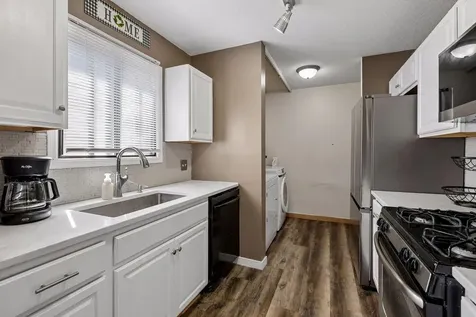 2721 Upland Court Plymouth MN 55447