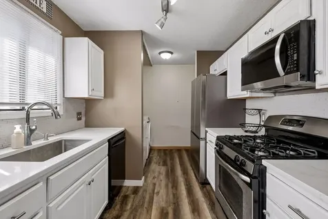 2721 Upland Court Plymouth MN 55447