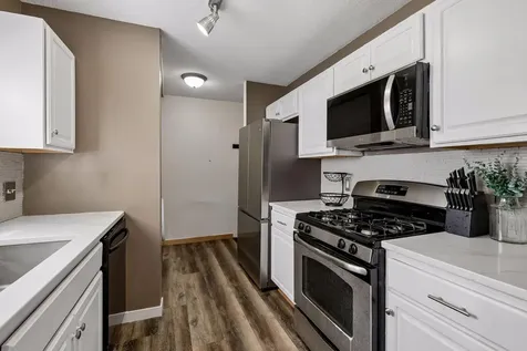 2721 Upland Court Plymouth MN 55447