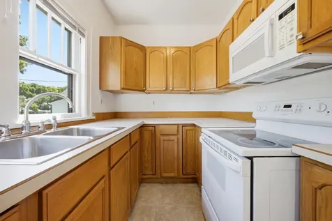 1310 11th Avenue S Fargo ND 58103