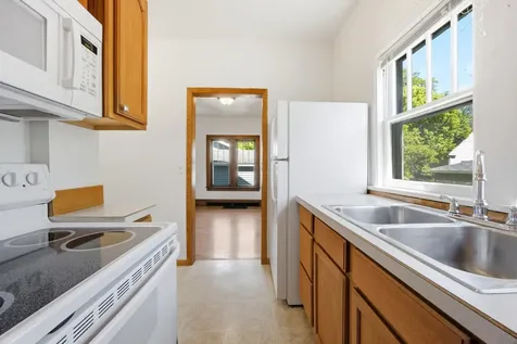 1310 11th Avenue S Fargo ND 58103