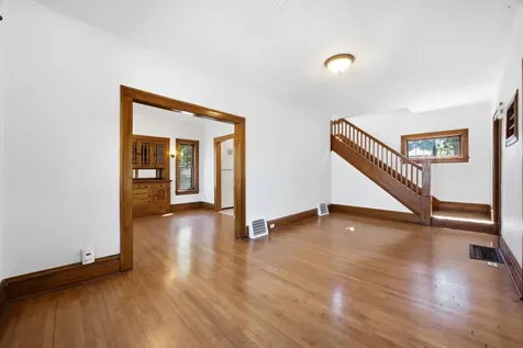1310 11th Avenue S Fargo ND 58103