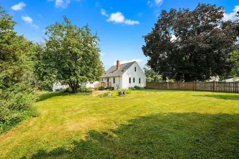 319 Annapolis Street E West Saint Paul MN 55118