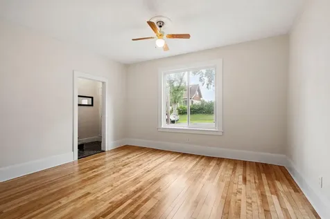 346 Geranium Avenue E Saint Paul MN 55130
