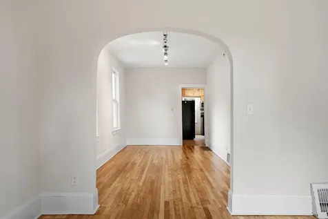346 Geranium Avenue E Saint Paul MN 55130
