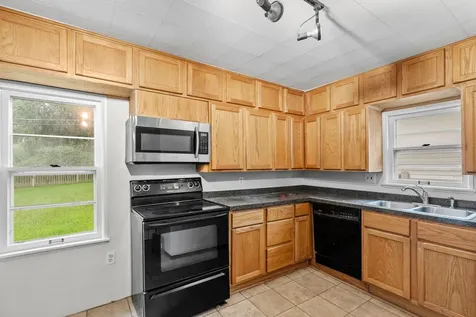 346 Geranium Avenue E Saint Paul MN 55130