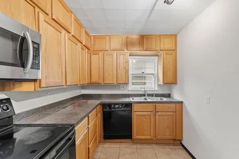 346 Geranium Avenue E Saint Paul MN 55130