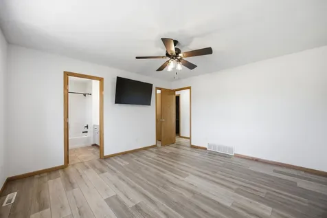 224 Chestnut Drive Horace ND 58047