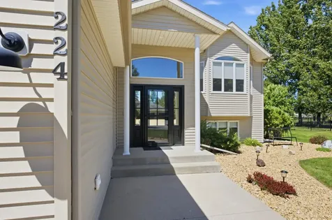 224 Chestnut Drive Horace ND 58047