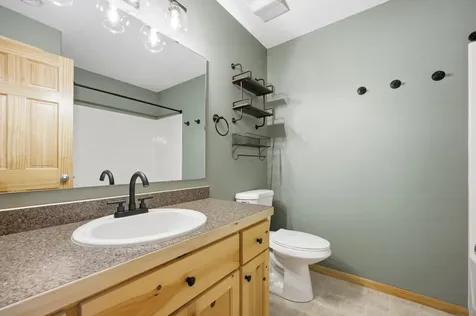 224 Chestnut Drive Horace ND 58047