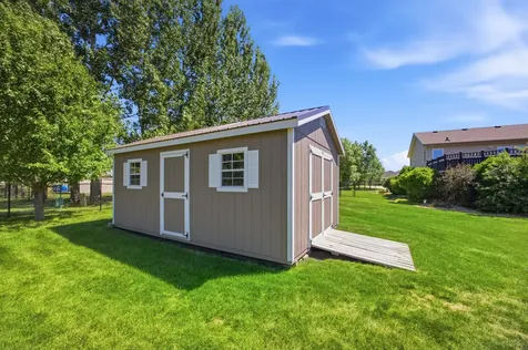 224 Chestnut Drive Horace ND 58047