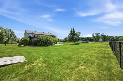 224 Chestnut Drive Horace ND 58047