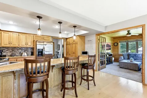 313 Wyndham Circle W New Brighton MN 55112