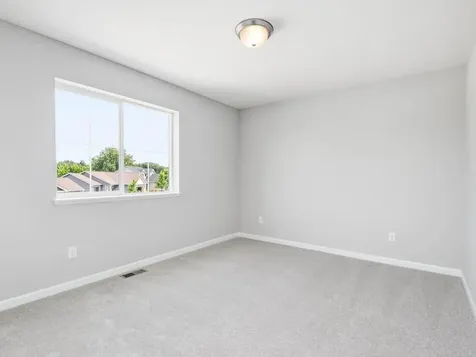 913 Harvest Drive SW Lonsdale MN 55046