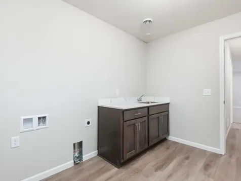 913 Harvest Drive SW Lonsdale MN 55046