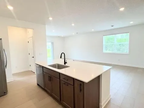 732 Vista Court Hanover MN 55341