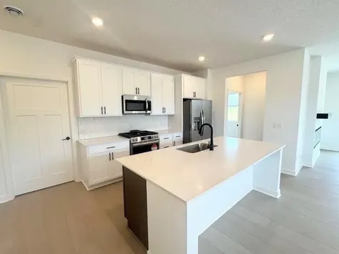732 Vista Court Hanover MN 55341