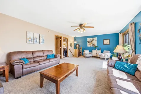 814 Craig Avenue SW Hutchinson MN 55350
