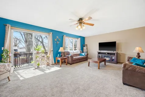 814 Craig Avenue SW Hutchinson MN 55350