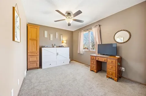 814 Craig Avenue SW Hutchinson MN 55350
