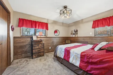 814 Craig Avenue SW Hutchinson MN 55350