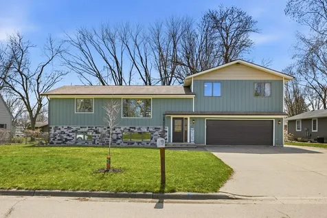 814 Craig Avenue SW Hutchinson MN 55350