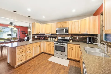 814 Craig Avenue SW Hutchinson MN 55350