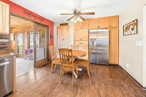 814 Craig Avenue SW Hutchinson MN 55350