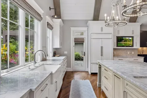 19540 Iteri Avenue Lakeville MN 55044