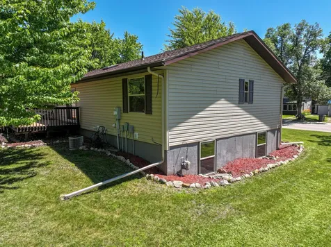 611 E Nestor Street Osakis MN 56360