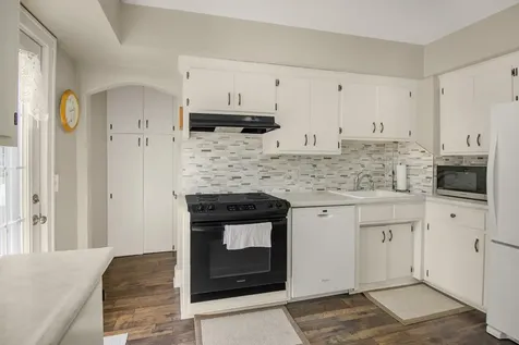 1017 Main Street NW Elk River MN 55330