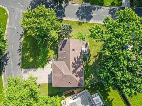 6901 Hillcrest Lane Edina MN 55435