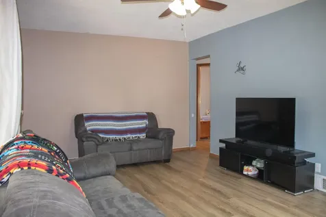 1522 13 1/2 Street S Fargo ND 58103