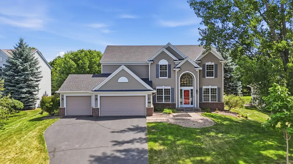 2489 Eyrie Drive Woodbury MN 55129