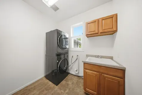 2489 Eyrie Drive Woodbury MN 55129