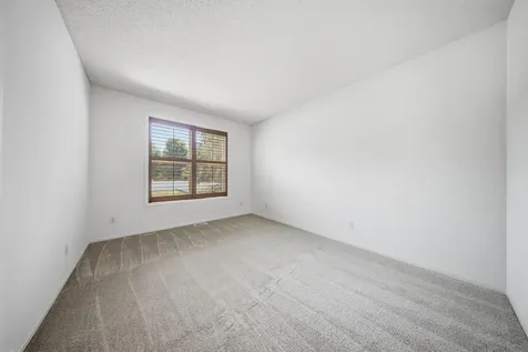 2489 Eyrie Drive Woodbury MN 55129