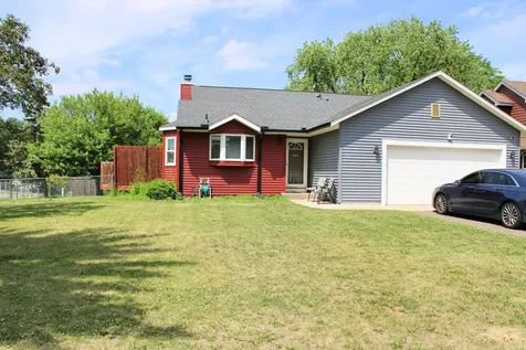 2401 Hazelwood Street Maplewood MN 55109