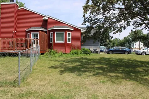 2401 Hazelwood Street Maplewood MN 55109