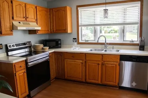 2401 Hazelwood Street Maplewood MN 55109